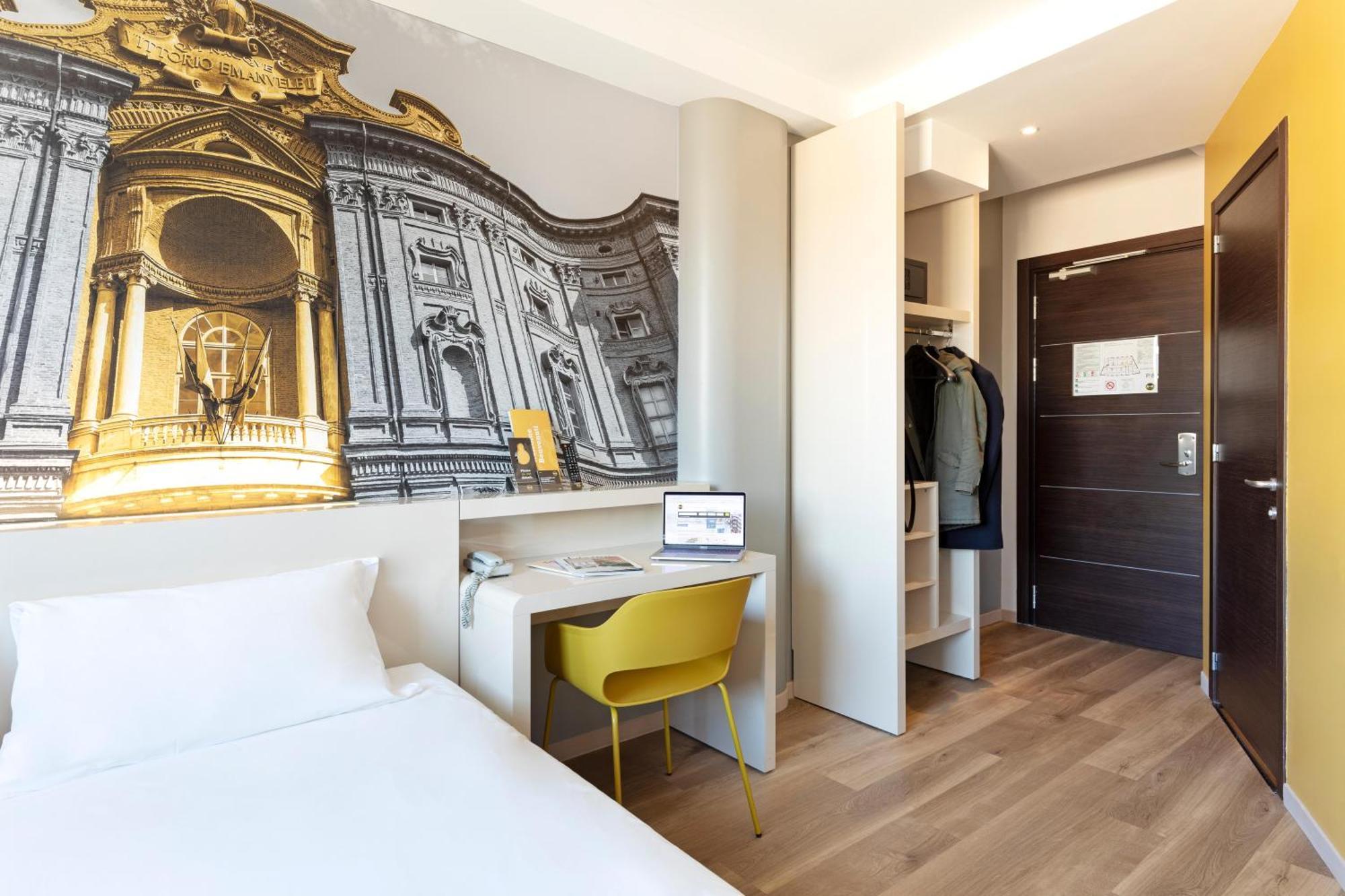 B&B Hotel Torino Esterno foto