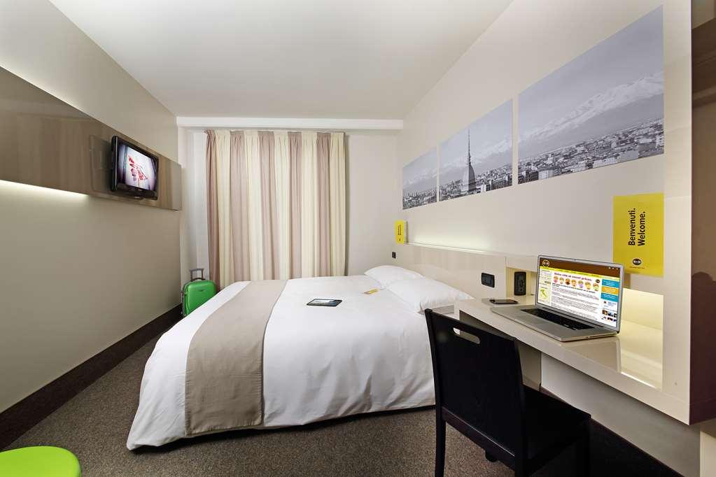 B&B Hotel Torino Camera foto